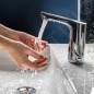 Sanela Robinet infrarouge - Mitigeur automatique de lavabo, alimentation 230 V CA/24V CC, inox SLU 76