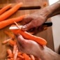 FISKARS Équipement de cuisine - Couteau de cuisine, pour éplucher, 8 cm 1057544
