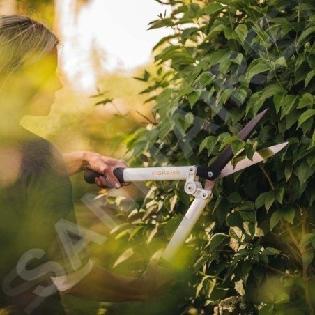FISKARS Outils de jardinage - Ciseaux à haies 1026931