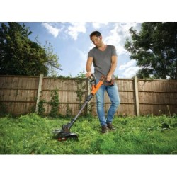 BLACK+DECKER Outils de jardinage - Coupe-bordure sans fil 18V, largeur de coupe 30 cm, 1 batterie 4.0 Ah Li-ion, chargeur