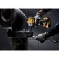 DeWALT Outillage - Boulonneuse à choc sans fil 18V avec 2 batteries XR 5 Ah, 406 Nm DCF922P2T