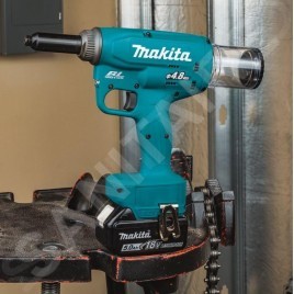 Makita Outillage - Pistolet à rivets sans fil 18V, 2 batteries LXT 3.0 Ah, chargeur DRV250RFJ