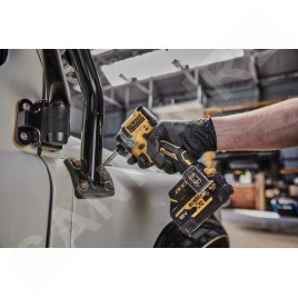 DeWALT Outillage - Clé à chocs AKU 18V, sans batterie ni chargeur DCF850N