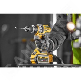 DeWALT Outillage - Perceuse-visseuse à percussion sans fil 18V FLEXVOLT ADVANTAGE DCD999NT