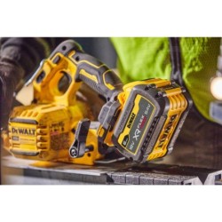 DeWALT Outillage - Scie circulaire 190 mm 18V sans fil DCS573NT