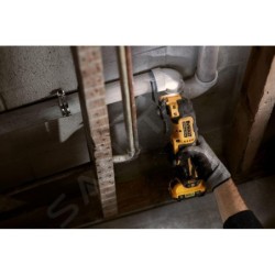 DeWALT Outillage - Multi-ponceuse oscillante sans fil 12V avec accessoires, sans batterie ni chargeur DCS353NT