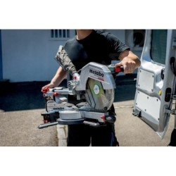 Metabo Outillage - 18V AKU Tronçonneuse et scie à onglets avec déplacement KGS 18 LTX BL 305, sans batterie 614305850