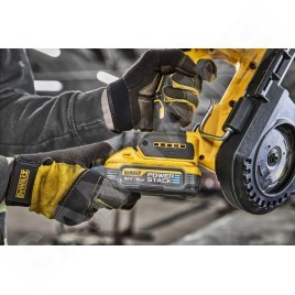DeWALT Outillage - Scie à ruban sans fil 18V pour le métal, sans batterie ni chargeur DCS378N