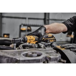 DeWALT Outillage - Clé à cliquet AKU 18V, 1x batterie 2,0 Ah XR , chargeur DCF512D1