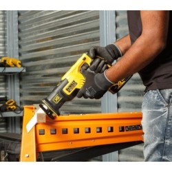 DeWALT Outillage - Scie sabre AKU 18V, 2x batterie 5,0 Ah XR, chargeur DCS367P2
