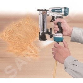 Makita Outillage - Cloueur pneumatique 15-35 mm AF353