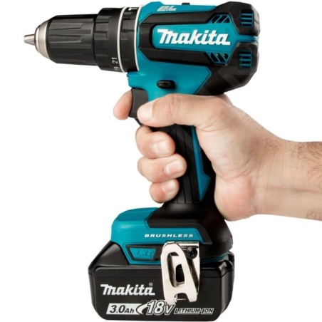 Makita Outillage - Perceuse-visseuse à percussion sans fil 18V, 3 batteries 3.0 Ah, chargeur DHP485RF3J