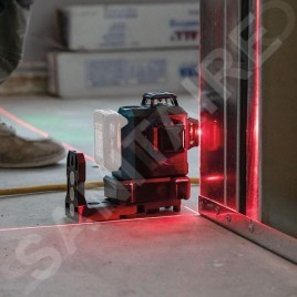 Makita Outillage - Laser à croix rouge sans fil 12V, sans batterie ni chargeur SK700D