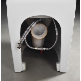 Toilettes monobloc PACO CLEANWASH avec robinet et douche bidet, siphon en S/siphon en P, blanc
