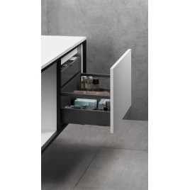Salle de bain SKARA 100, tapis noir / tapis blanc