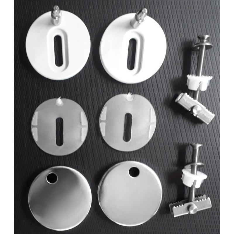 Fixation des charnières de toilette